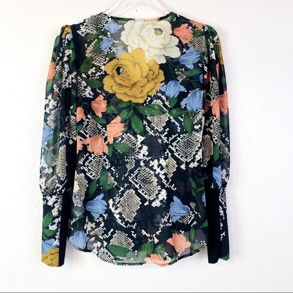 CAbi Snake Charmer Blouse Size M - Picture 5 of 14